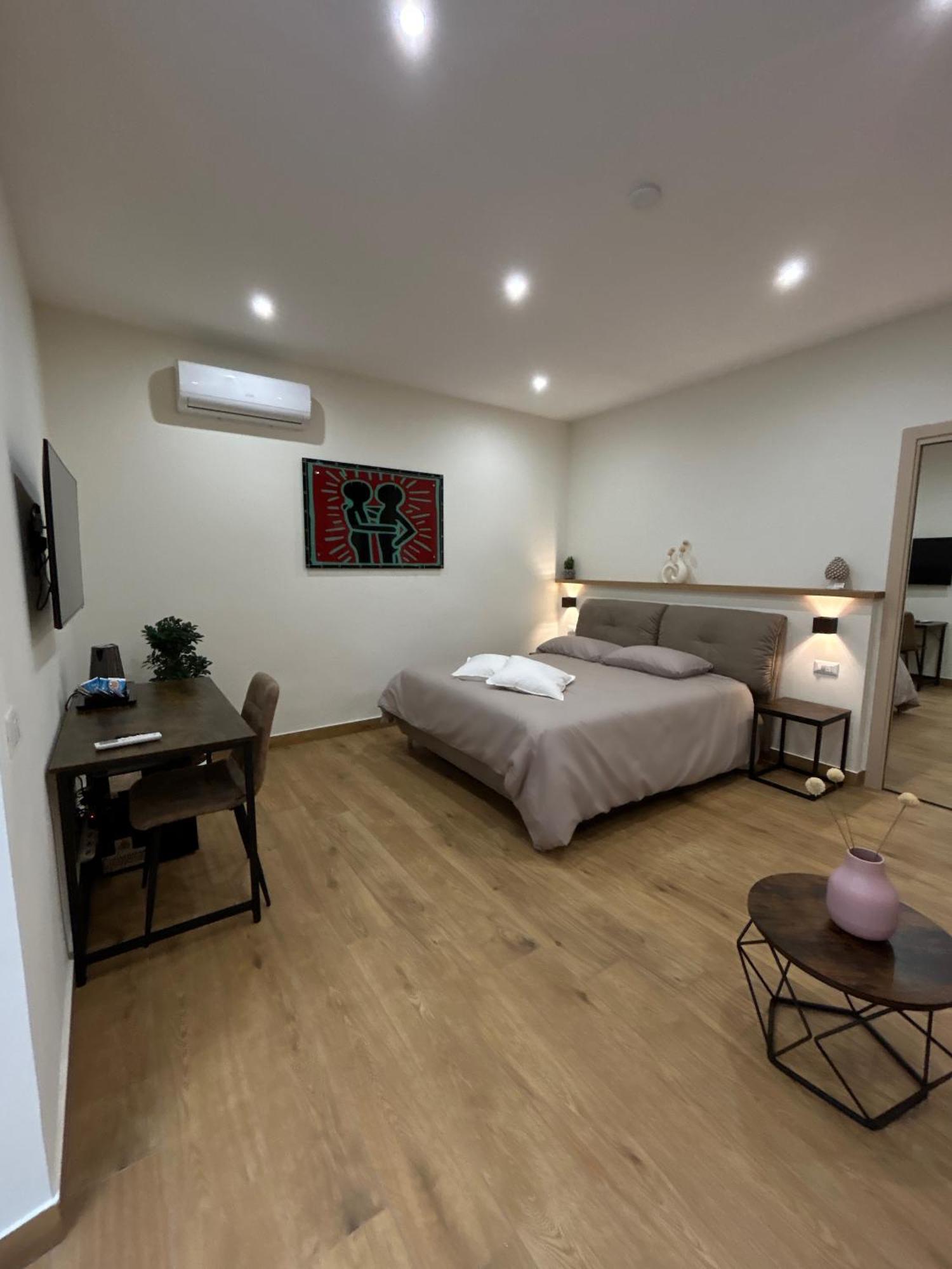 Somnia Luxury Rooms Napels Buitenkant foto