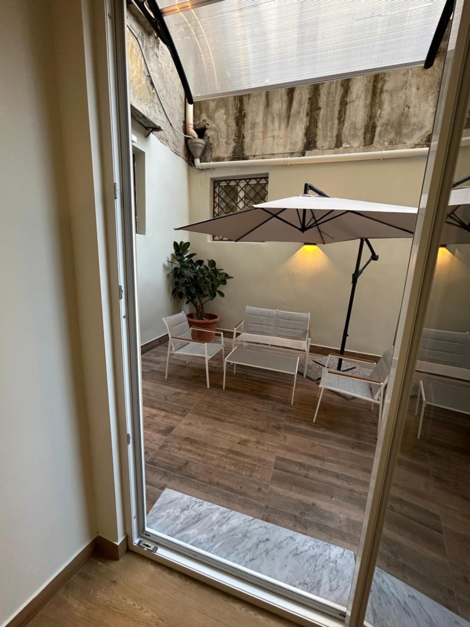 Somnia Luxury Rooms Napels Buitenkant foto
