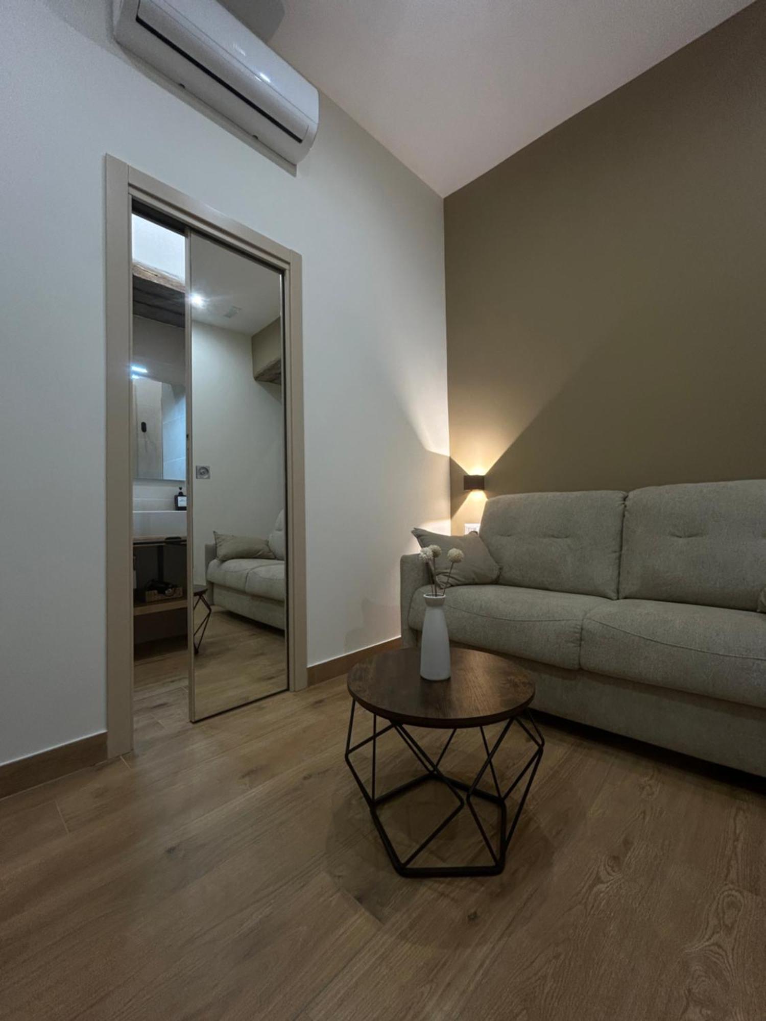Somnia Luxury Rooms Napels Buitenkant foto